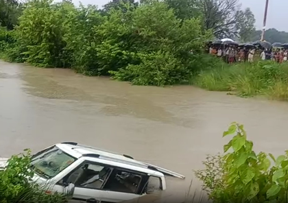 UP CM Yogi expresses grief over Gonda accident, announces Rs 5 lakh aid | UP CM Yogi expresses grief over Gonda accident, announces Rs 5 lakh aid UP CM Yogi expresses grief over Gonda accident, announces Rs 5 lakh aid | UP CM Yogi expresses grief over Gonda accident, announces Rs 5 lakh aid