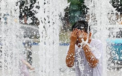 South Korea's daily maximum power demand hits record high in July amid extreme heat wave | South Korea's daily maximum power demand hits record high in July amid extreme heat wave
