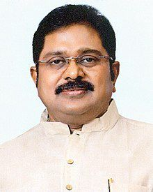 Dhinakaran intervenes in Nainar-OPS spat, urges NDA to take back ex-AIADMK leader | Dhinakaran intervenes in Nainar-OPS spat, urges NDA to take back ex-AIADMK leader