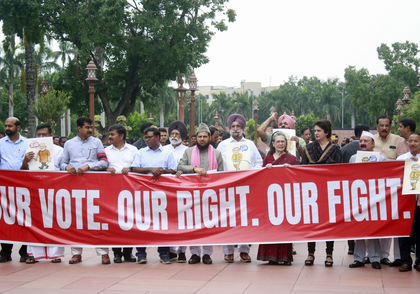 INDIA Bloc to hold crucial meet at LoP Gandhi's residence amid Bihar SIR row | INDIA Bloc to hold crucial meet at LoP Gandhi's residence amid Bihar SIR row INDIA Bloc to hold crucial meet at LoP Gandhi's residence amid Bihar SIR row | INDIA Bloc to hold crucial meet at LoP Gandhi's residence amid Bihar SIR row
