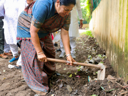 Delhi CM Rekha Gupta seeks public support in special cleanliness drive | Delhi CM Rekha Gupta seeks public support in special cleanliness drive Delhi CM Rekha Gupta seeks public support in special cleanliness drive | Delhi CM Rekha Gupta seeks public support in special cleanliness drive