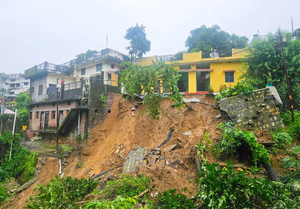 Uttarakhand Police mobilise massive relief force for Uttarkashi disaster response | Uttarakhand Police mobilise massive relief force for Uttarkashi disaster response