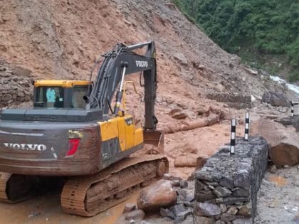 Kedarnath Yatra halted, schools shut as torrential rain wreaks havoc in U'khand | Kedarnath Yatra halted, schools shut as torrential rain wreaks havoc in U'khand Kedarnath Yatra halted, schools shut as torrential rain wreaks havoc in U'khand | Kedarnath Yatra halted, schools shut as torrential rain wreaks havoc in U'khand