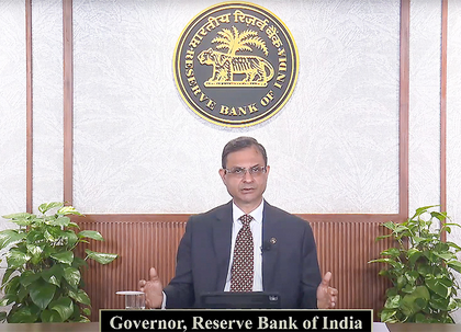 Jan Dhan account holders can complete re-KYC at camps till Sept 30: RBI | Jan Dhan account holders can complete re-KYC at camps till Sept 30: RBI