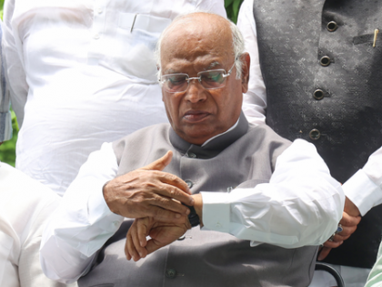 Kharge writes to RS Dy Chairman seeking discussion on SIR | Kharge writes to RS Dy Chairman seeking discussion on SIR Kharge writes to RS Dy Chairman seeking discussion on SIR | Kharge writes to RS Dy Chairman seeking discussion on SIR