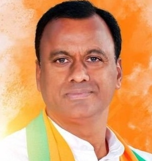 Telangana Congress takes serious view of party MLA's remarks against CM Revanth Reddy | Telangana Congress takes serious view of party MLA's remarks against CM Revanth Reddy Telangana Congress takes serious view of party MLA's remarks against CM Revanth Reddy | Telangana Congress takes serious view of party MLA's remarks against CM Revanth Reddy