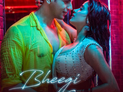 Sidharth and Janhvi turn up the heat in Param Sundari’s rain track ‘Bheegi Saree’ | Sidharth and Janhvi turn up the heat in Param Sundari’s rain track ‘Bheegi Saree’