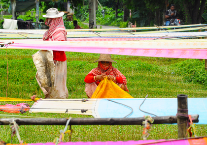 Over 14,000 women handloom weavers skilled under SAMARTH scheme in last three years | Over 14,000 women handloom weavers skilled under SAMARTH scheme in last three years