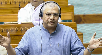 Consequential train accidents reduced from 135 in 2014-15 to 31 in 2024-25: Govt | Consequential train accidents reduced from 135 in 2014-15 to 31 in 2024-25: Govt Consequential train accidents reduced from 135 in 2014-15 to 31 in 2024-25: Govt | Consequential train accidents reduced from 135 in 2014-15 to 31 in 2024-25: Govt