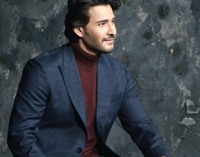 You are the pride of Telugu cinema, says Chiranjeevi to Mahesh Babu in b'day greeting | You are the pride of Telugu cinema, says Chiranjeevi to Mahesh Babu in b'day greeting You are the pride of Telugu cinema, says Chiranjeevi to Mahesh Babu in b'day greeting | You are the pride of Telugu cinema, says Chiranjeevi to Mahesh Babu in b'day greeting