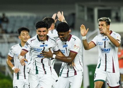 134th Durand Cup: Ten-man Diamond Harbour suffer a heavy defeat against Mohun Bagan | 134th Durand Cup: Ten-man Diamond Harbour suffer a heavy defeat against Mohun Bagan 134th Durand Cup: Ten-man Diamond Harbour suffer a heavy defeat against Mohun Bagan | 134th Durand Cup: Ten-man Diamond Harbour suffer a heavy defeat against Mohun Bagan