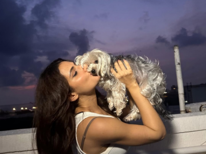Fatima Sana Shaikh cannot get enough of her furry friend: 'That urge to eat your dog alive' | Fatima Sana Shaikh cannot get enough of her furry friend: 'That urge to eat your dog alive'