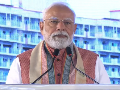 PM Modi inaugurates new multi-storey flats for MPs, takes a veiled jab at Oppn | PM Modi inaugurates new multi-storey flats for MPs, takes a veiled jab at Oppn PM Modi inaugurates new multi-storey flats for MPs, takes a veiled jab at Oppn | PM Modi inaugurates new multi-storey flats for MPs, takes a veiled jab at Oppn