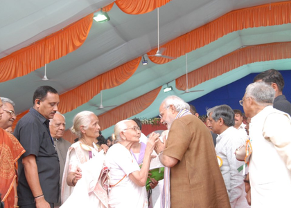 An era of Seva ascends to Heavens: PM Modi with Kalaben Patel in frame captures nation’s sentiment | An era of Seva ascends to Heavens: PM Modi with Kalaben Patel in frame captures nation’s sentiment An era of Seva ascends to Heavens: PM Modi with Kalaben Patel in frame captures nation’s sentiment | An era of Seva ascends to Heavens: PM Modi with Kalaben Patel in frame captures nation’s sentiment