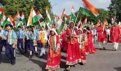 Gujarat: Grand Tiranga Yatra organised in Gandhinagar ahead of Independence day | Gujarat: Grand Tiranga Yatra organised in Gandhinagar ahead of Independence day Gujarat: Grand Tiranga Yatra organised in Gandhinagar ahead of Independence day | Gujarat: Grand Tiranga Yatra organised in Gandhinagar ahead of Independence day