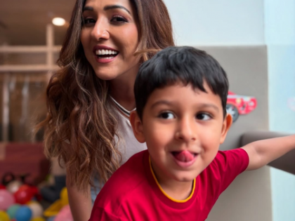 Neeti Mohan's son Aryaveer faces the camera for the first time with her 'mumma dear' | Neeti Mohan's son Aryaveer faces the camera for the first time with her 'mumma dear' Neeti Mohan's son Aryaveer faces the camera for the first time with her 'mumma dear' | Neeti Mohan's son Aryaveer faces the camera for the first time with her 'mumma dear'