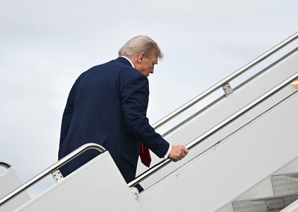 Trump heads back to Washington after inconclusive summit with Putin | Trump heads back to Washington after inconclusive summit with Putin