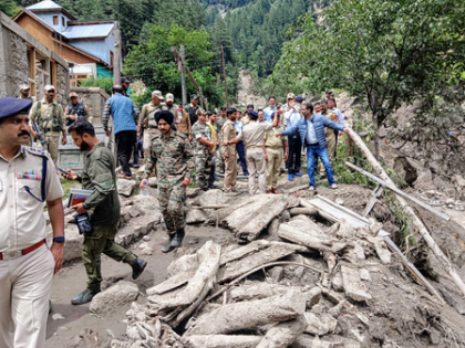 Rescue operations intensify in disaster-hit Kishtwar | Rescue operations intensify in disaster-hit Kishtwar