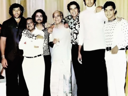 Shriya Pilgaonkar drops an iconic image of team 'Sholay' as the film clocks 50 years | Shriya Pilgaonkar drops an iconic image of team 'Sholay' as the film clocks 50 years