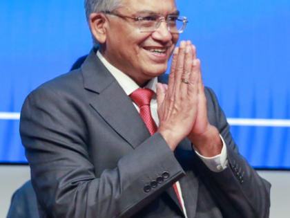 CEC Gyanesh Kumar clarifies on Aadhaar amid SIR row | CEC Gyanesh Kumar clarifies on Aadhaar amid SIR row CEC Gyanesh Kumar clarifies on Aadhaar amid SIR row | CEC Gyanesh Kumar clarifies on Aadhaar amid SIR row