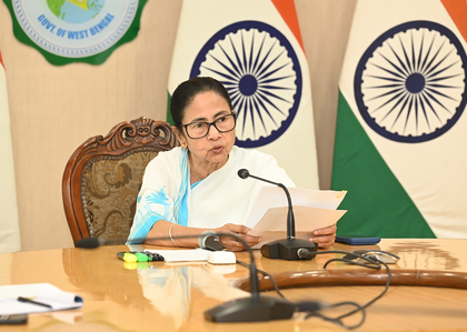 Bengal CM asks PM Modi to respect her chair as she respects his | Bengal CM asks PM Modi to respect her chair as she respects his