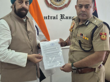 BJP slams denial of Sikh sarpanch’s entry at Red Fort over ‘kirpan’ | BJP slams denial of Sikh sarpanch’s entry at Red Fort over ‘kirpan’