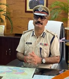 'Can't be used to settle political scores': SC rejects contempt plea on Jharkhand DGP appointment | 'Can't be used to settle political scores': SC rejects contempt plea on Jharkhand DGP appointment