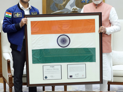 Shubhanshu Shukla filled every Indian with pride by hoisting national flag on space station: PM Modi | Shubhanshu Shukla filled every Indian with pride by hoisting national flag on space station: PM Modi Shubhanshu Shukla filled every Indian with pride by hoisting national flag on space station: PM Modi | Shubhanshu Shukla filled every Indian with pride by hoisting national flag on space station: PM Modi