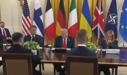 Trump pauses White House talks with European leaders to call Putin | Trump pauses White House talks with European leaders to call Putin Trump pauses White House talks with European leaders to call Putin | Trump pauses White House talks with European leaders to call Putin