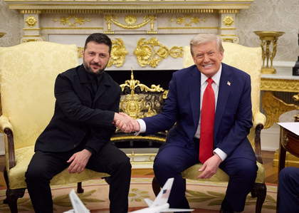 Zelensky gives Melania Trump a letter days after she sent personal note to Putin | Zelensky gives Melania Trump a letter days after she sent personal note to Putin Zelensky gives Melania Trump a letter days after she sent personal note to Putin | Zelensky gives Melania Trump a letter days after she sent personal note to Putin