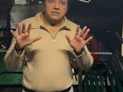 TMKOC's Bhide aka Mandar Chandwadkar Enjoys Mumbai’s Ro-Ro Ferry Service Amidst Heavy Rainfall | TMKOC's Bhide aka Mandar Chandwadkar Enjoys Mumbai’s Ro-Ro Ferry Service Amidst Heavy Rainfall