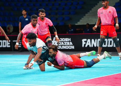 Yuva Andhra Kabaddi: Commandos stun Crushers, Ninjas climb to top on Day 6 | Yuva Andhra Kabaddi: Commandos stun Crushers, Ninjas climb to top on Day 6