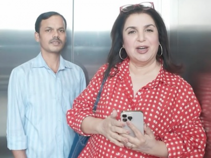 Farah Khan, her cook Dilip indulge in street shopping at Janpath market, staying in disguise | Farah Khan, her cook Dilip indulge in street shopping at Janpath market, staying in disguise