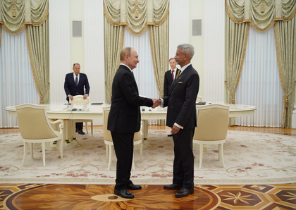 EAM Jaishankar concludes Moscow visit; reaffirms strength of India-Russia strategic partnership | EAM Jaishankar concludes Moscow visit; reaffirms strength of India-Russia strategic partnership EAM Jaishankar concludes Moscow visit; reaffirms strength of India-Russia strategic partnership | EAM Jaishankar concludes Moscow visit; reaffirms strength of India-Russia strategic partnership