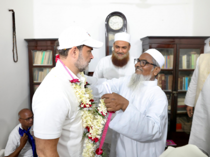 LoP Rahul, Tejashwi visit Khanquah Rahmani in Bihar's Munger, meet Muslim scholars | LoP Rahul, Tejashwi visit Khanquah Rahmani in Bihar's Munger, meet Muslim scholars