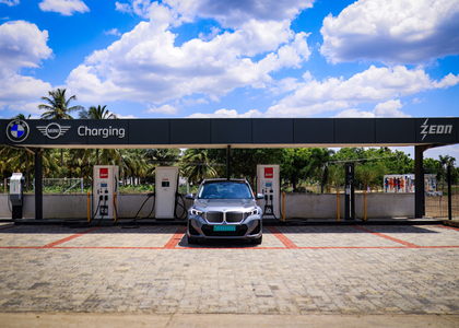 BMW Group India races past 5,000 electric car deliveries, inaugurates 4,000-km charging corridor | BMW Group India races past 5,000 electric car deliveries, inaugurates 4,000-km charging corridor BMW Group India races past 5,000 electric car deliveries, inaugurates 4,000-km charging corridor | BMW Group India races past 5,000 electric car deliveries, inaugurates 4,000-km charging corridor