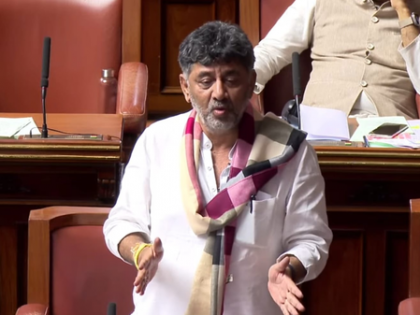 K'taka Dy CM Shivakumar sings RSS anthem in Assembly, video goes viral | K'taka Dy CM Shivakumar sings RSS anthem in Assembly, video goes viral
