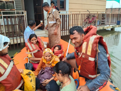 Rajasthan floods: Army deployed for rescue in Kota, schools shut | Rajasthan floods: Army deployed for rescue in Kota, schools shut Rajasthan floods: Army deployed for rescue in Kota, schools shut | Rajasthan floods: Army deployed for rescue in Kota, schools shut