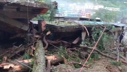 Cloudburst wreaks havoc in U'khand's Chamoli; 2 missing amid widespread destruction | Cloudburst wreaks havoc in U'khand's Chamoli; 2 missing amid widespread destruction Cloudburst wreaks havoc in U'khand's Chamoli; 2 missing amid widespread destruction | Cloudburst wreaks havoc in U'khand's Chamoli; 2 missing amid widespread destruction
