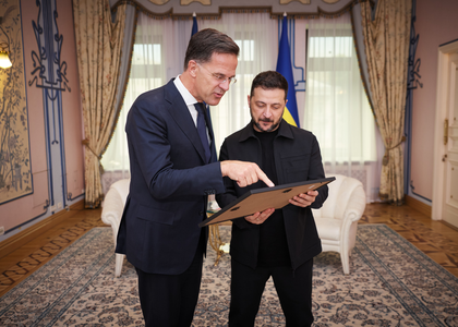 Zelensky, NATO chief meet on security guarantees for Ukraine | Zelensky, NATO chief meet on security guarantees for Ukraine Zelensky, NATO chief meet on security guarantees for Ukraine | Zelensky, NATO chief meet on security guarantees for Ukraine
