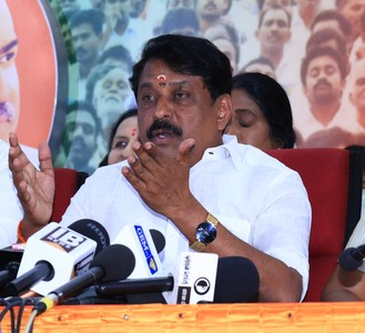 BJP questions TN govt's plan to buy power from private firms | BJP questions TN govt's plan to buy power from private firms BJP questions TN govt's plan to buy power from private firms | BJP questions TN govt's plan to buy power from private firms