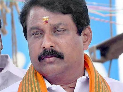 Tamil Nadu BJP chief Nainar Nagenthran hails ban on money gaming apps | Tamil Nadu BJP chief Nainar Nagenthran hails ban on money gaming apps Tamil Nadu BJP chief Nainar Nagenthran hails ban on money gaming apps | Tamil Nadu BJP chief Nainar Nagenthran hails ban on money gaming apps