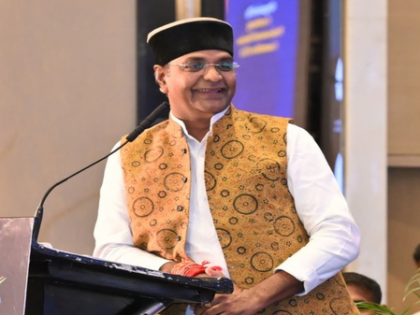 Insulting women is a tradition in Congress: Vishvas Sarang | Insulting women is a tradition in Congress: Vishvas Sarang Insulting women is a tradition in Congress: Vishvas Sarang | Insulting women is a tradition in Congress: Vishvas Sarang