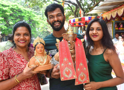 Religious fervour marks Ganesh Chaturthi across Karnataka; security tight in sensitive areas | Religious fervour marks Ganesh Chaturthi across Karnataka; security tight in sensitive areas Religious fervour marks Ganesh Chaturthi across Karnataka; security tight in sensitive areas | Religious fervour marks Ganesh Chaturthi across Karnataka; security tight in sensitive areas