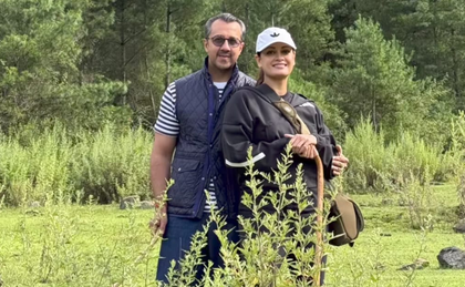 Dia Mirza, husband Vaibhav Rekhi head for a Bhutan expedition | Dia Mirza, husband Vaibhav Rekhi head for a Bhutan expedition Dia Mirza, husband Vaibhav Rekhi head for a Bhutan expedition | Dia Mirza, husband Vaibhav Rekhi head for a Bhutan expedition