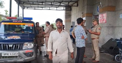 Eight killed, 45 injured in Bulandshahr road accident, CM Yogi announces ex gratia | Eight killed, 45 injured in Bulandshahr road accident, CM Yogi announces ex gratia Eight killed, 45 injured in Bulandshahr road accident, CM Yogi announces ex gratia | Eight killed, 45 injured in Bulandshahr road accident, CM Yogi announces ex gratia