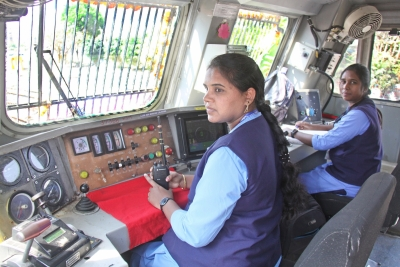 Women’s employment rate in India jumps from 22 pc to 40.3 pc in 6 years | Women’s employment rate in India jumps from 22 pc to 40.3 pc in 6 years Women’s employment rate in India jumps from 22 pc to 40.3 pc in 6 years | Women’s employment rate in India jumps from 22 pc to 40.3 pc in 6 years