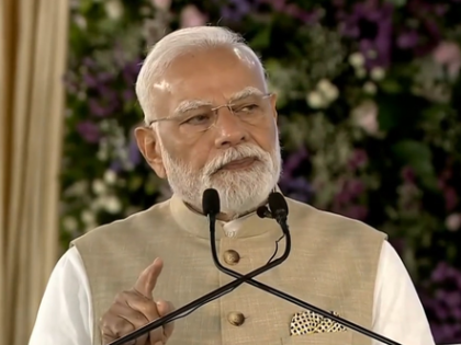 PM Modi flags off first 'Made in India' e-Vitara, to be exported to 100 countries  | PM Modi flags off first 'Made in India' e-Vitara, to be exported to 100 countries 