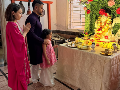 Kunal, Soha share glimpse of their Ganesh Chaturthi celebrations with daughter Inaaya | Kunal, Soha share glimpse of their Ganesh Chaturthi celebrations with daughter Inaaya Kunal, Soha share glimpse of their Ganesh Chaturthi celebrations with daughter Inaaya | Kunal, Soha share glimpse of their Ganesh Chaturthi celebrations with daughter Inaaya