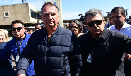 Brazil's supreme court orders intense monitoring of ex-President Bolsonaro | Brazil's supreme court orders intense monitoring of ex-President Bolsonaro Brazil's supreme court orders intense monitoring of ex-President Bolsonaro | Brazil's supreme court orders intense monitoring of ex-President Bolsonaro